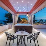 Family With Huge Terrace And Hot Tub - Franka Apartament *