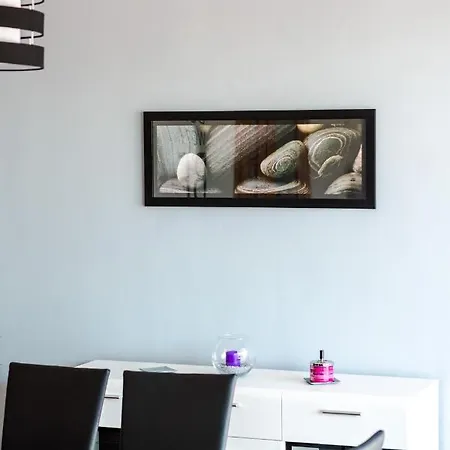 아파트 Family With Huge Terrace And Private Hot Tub - Franka *